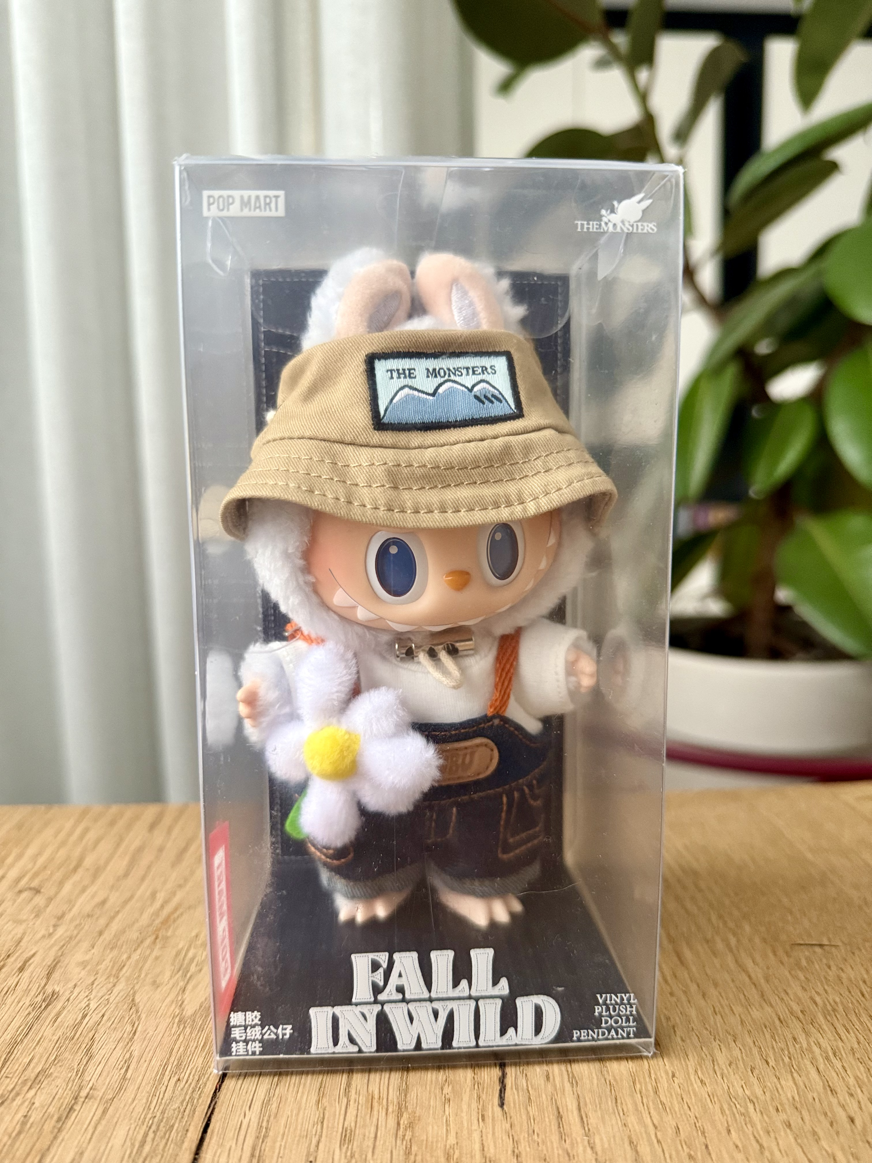 POP MART Labubu Fall in Wild - brelok